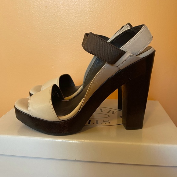🆕 Zara Platform Sandals